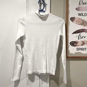 Brandy Melville Daniela Cotton Turtleneck Top